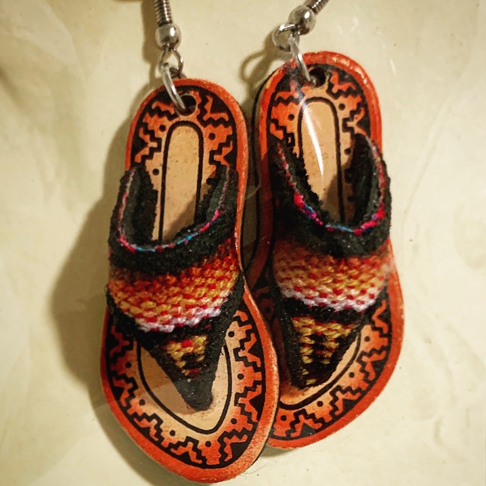 #handmande #mexican #native #leather #earings #emb